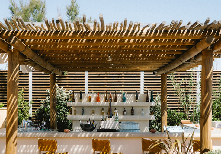 Bar et terrasse Indie Beach – réservation restaurant Pampelonne en ligne